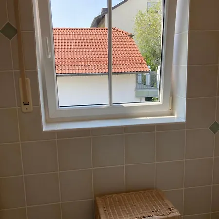 Δωμάτια σε οικογενειακή κατοικία Riccardoshome